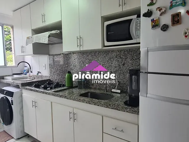 Apartamento 2 quartos e 1 banheiro, à venda, no bairro Parque Residencial Flamboyant em São José dos Campos