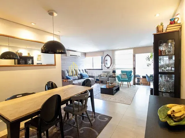 Apartamento 3 quartos e 2 banheiros, à venda, no bairro Passo da Areia em Porto Alegre