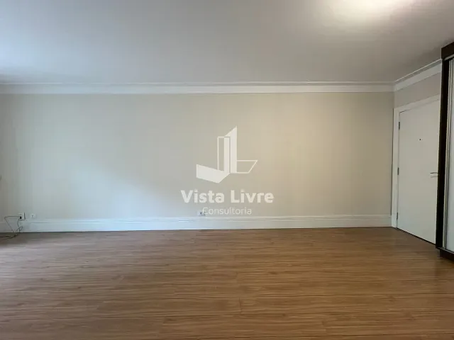 Apartamento com 110m² 3 quartos e 2 banheiros, à venda, no bairro Moema em São Paulo