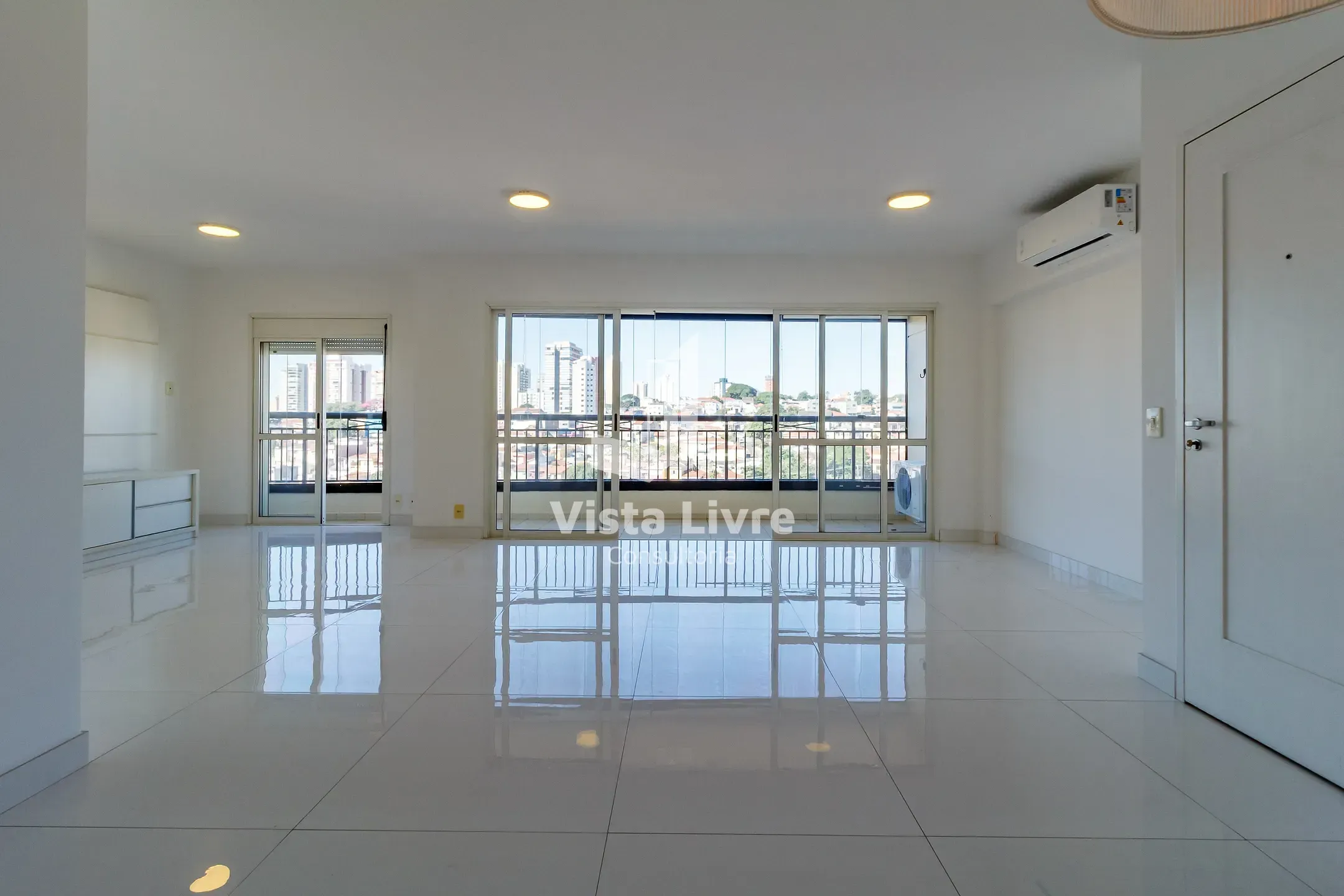 Apartamento, 3 quartos, 138 m² - Foto 1