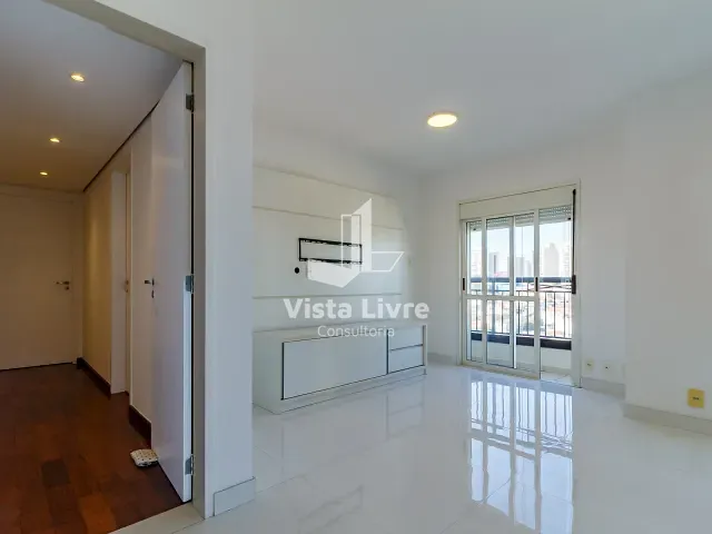 Apartamento com 138m² 3 quartos e 5 banheiros, à venda, no bairro Vila Ipojuca em São Paulo
