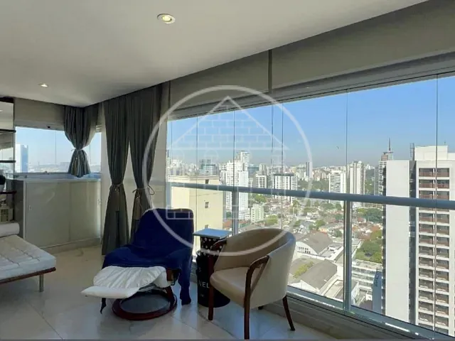 Apartamento com 100m² 2 quartos e 2 banheiros, à venda, no bairro Pinheiros em São Paulo