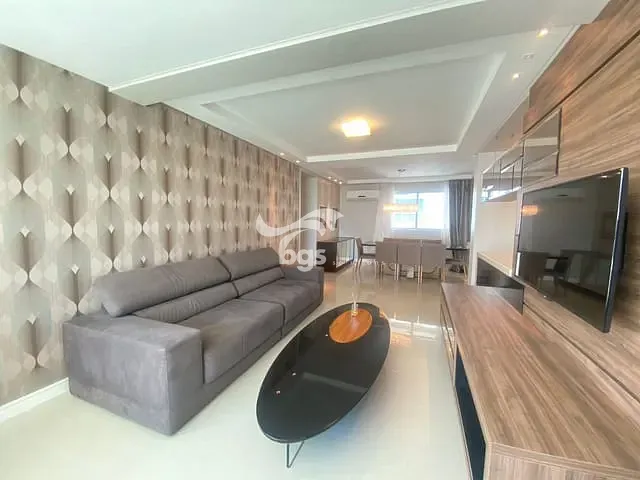 Apartamento com 189m² 3 quartos e 3 banheiros, à venda, no bairro Pioneiros em Balneário Camboriú