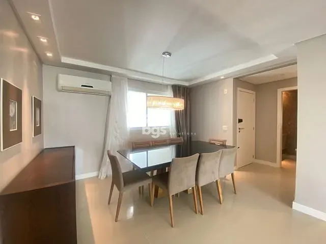 Apartamento com 189m² 3 quartos e 3 banheiros, à venda, no bairro Pioneiros em Balneário Camboriú
