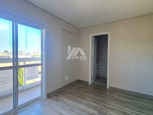 Apartamento 3 quartos e 2 banheiros, à venda, no bairro Jardim Carvalho em Ponta Grossa