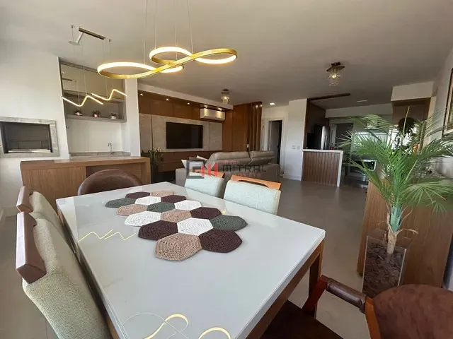 Apartamento 3 quartos e 4 banheiros, à venda, no bairro Gleba Fazenda Palhano em Londrina