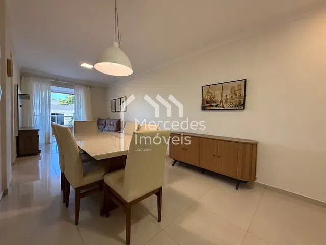 Apartamento com 130m² 3 quartos e 2 banheiros, à venda, no bairro Zé Amandio em Bombinhas