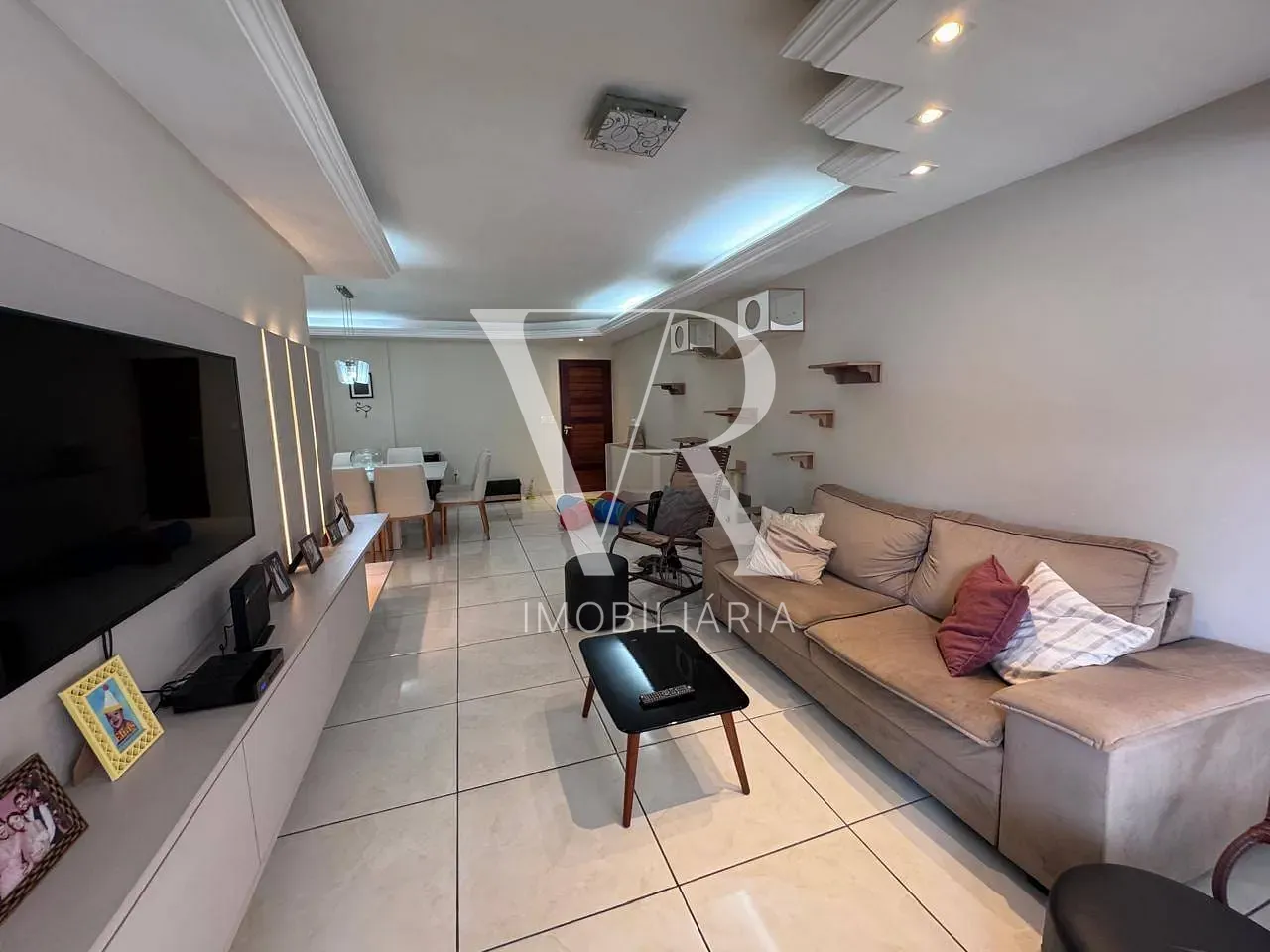 Apartamento, 3 quartos, 138 m² - Foto 2