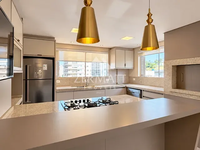 Apartamento 3 quartos e 5 banheiros, para alugar, no bairro Jardim Blumenau em Blumenau