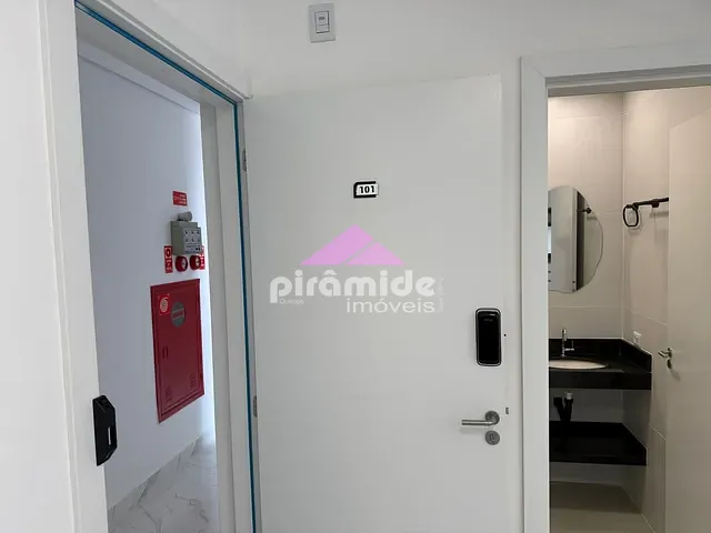 Apartamento com 56m² 1 quarto e 1 banheiro, à venda, no bairro Aruan em Caraguatatuba