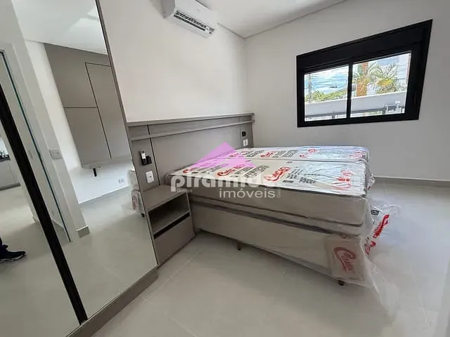 Apartamento com 56m² 1 quarto e 1 banheiro, à venda, no bairro Aruan em Caraguatatuba