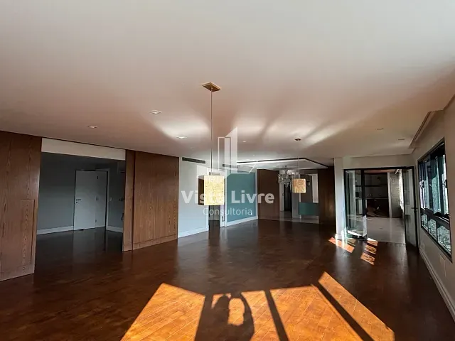 Apartamento com 360m² 5 quartos e 5 banheiros, à venda, no bairro Vila Madalena em São Paulo