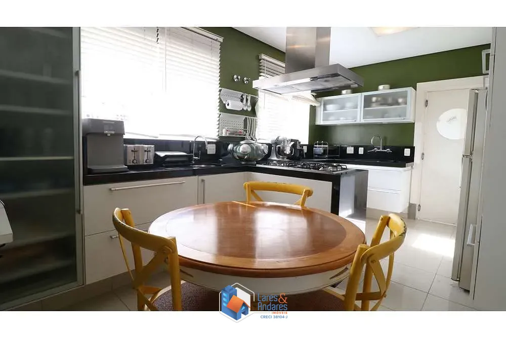 Apartamento, 4 quartos, 271 m² - Foto 2