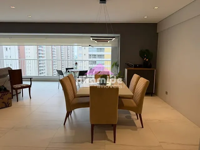 Apartamento 3 quartos e 4 banheiros, à venda, no bairro Jardim das Indústrias em São José dos Campos