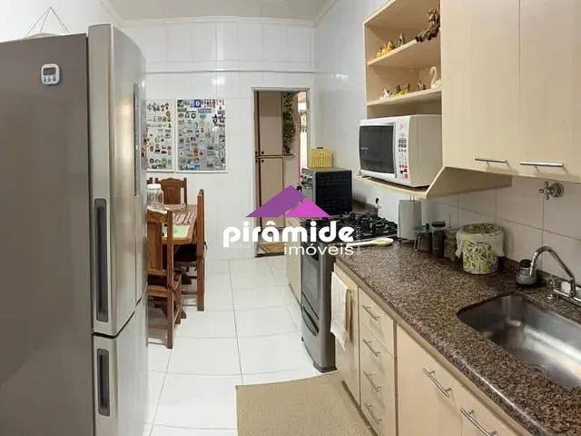 Apartamento com 94m² 3 quartos e 2 banheiros, à venda, no bairro Vila Adyana em São José dos Campos