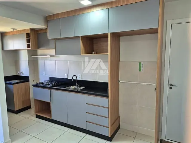 Apartamento com 54m² 2 quartos e 1 banheiro, para alugar, no bairro Boqueirão em Guarapuava