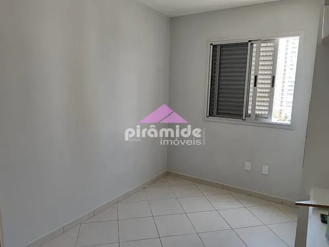 Apartamento 3 quartos e 2 banheiros, para alugar, no bairro Jardim das Colinas em São José dos Campos