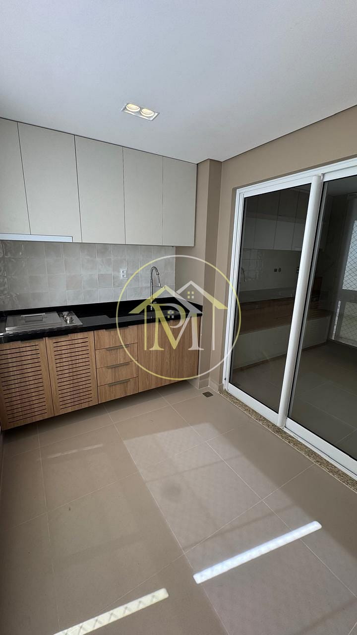 Apartamento para alugar com 3 quartos, 97m² - Foto 7