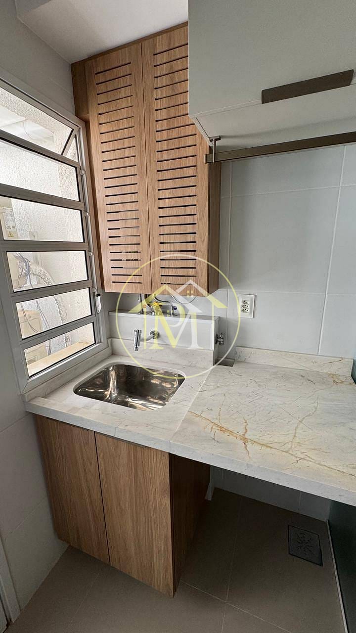 Apartamento para alugar com 3 quartos, 97m² - Foto 11