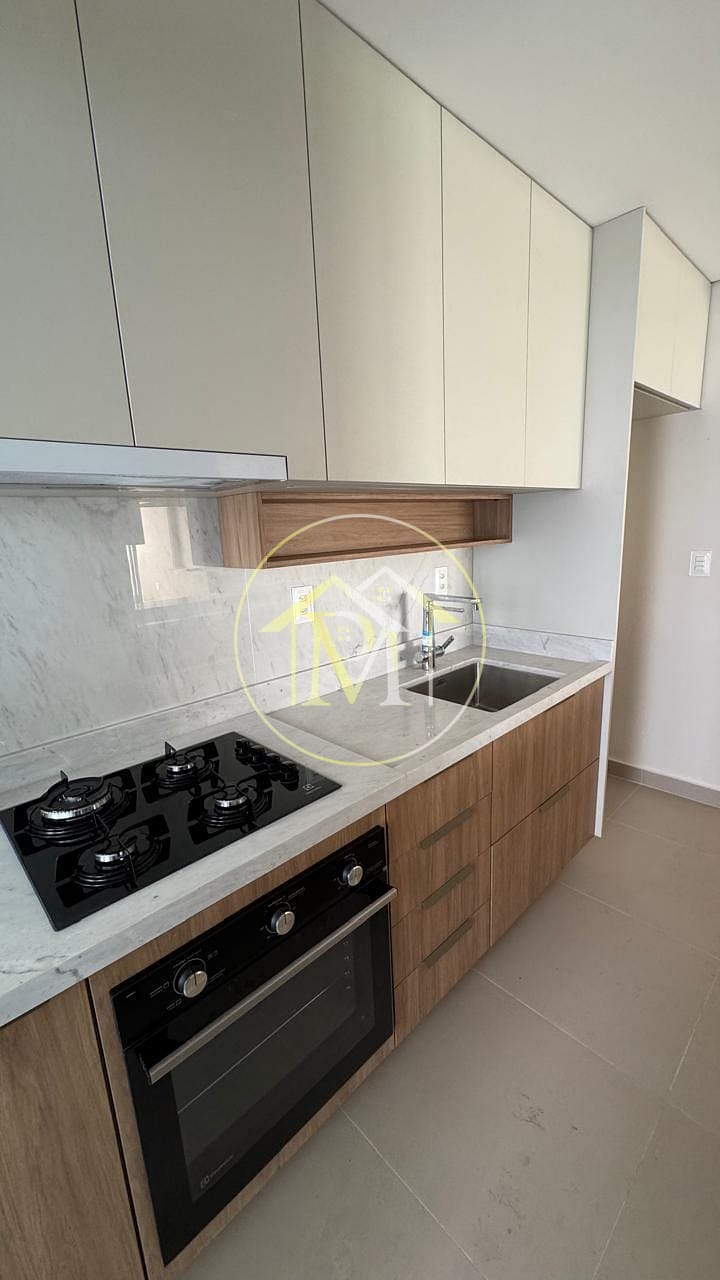 Apartamento para alugar com 3 quartos, 97m² - Foto 12