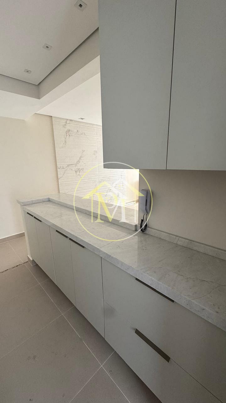 Apartamento para alugar com 3 quartos, 97m² - Foto 13