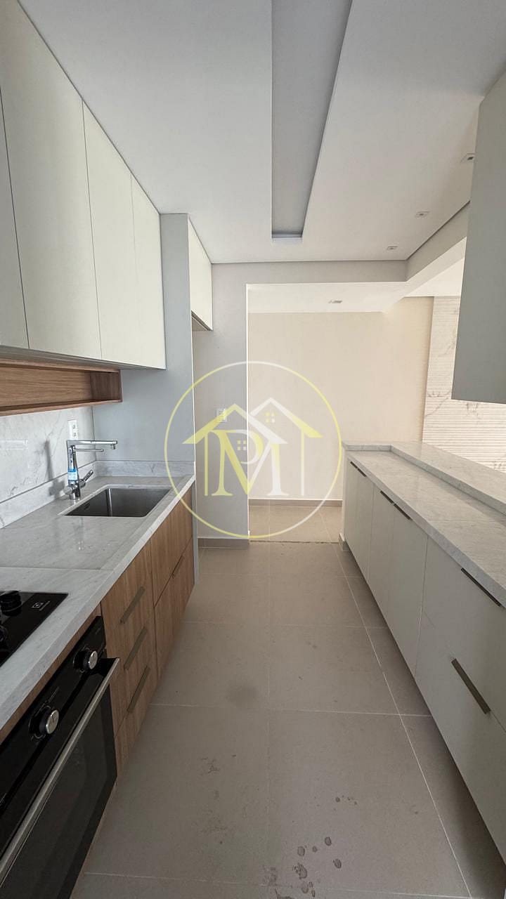 Apartamento para alugar com 3 quartos, 97m² - Foto 14