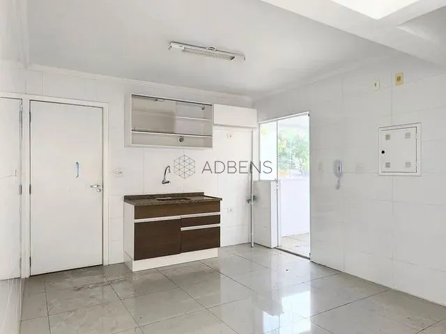 Apartamento 2 quartos e 3 banheiros, para alugar, no bairro Vila Madalena em São Paulo