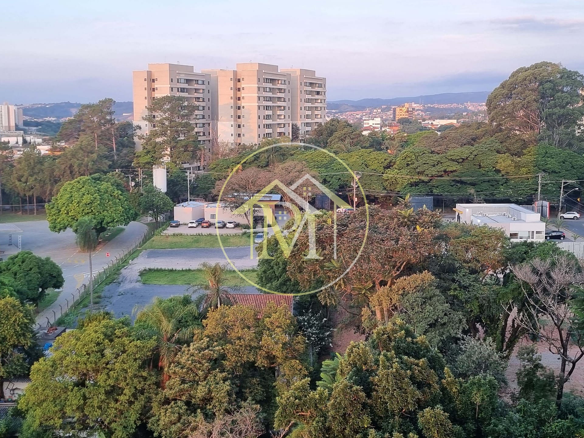 Apartamento para alugar com 2 quartos, 59m² - Foto 9