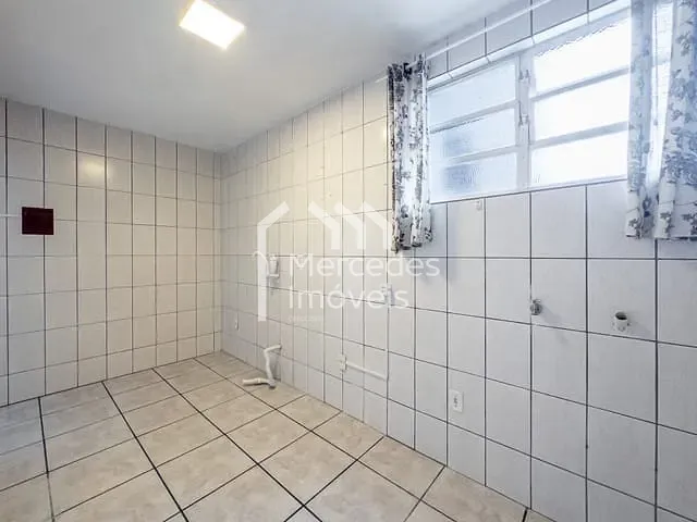 Apartamento com 80m² 3 quartos e 1 banheiro, à venda, no bairro São João em Itajaí