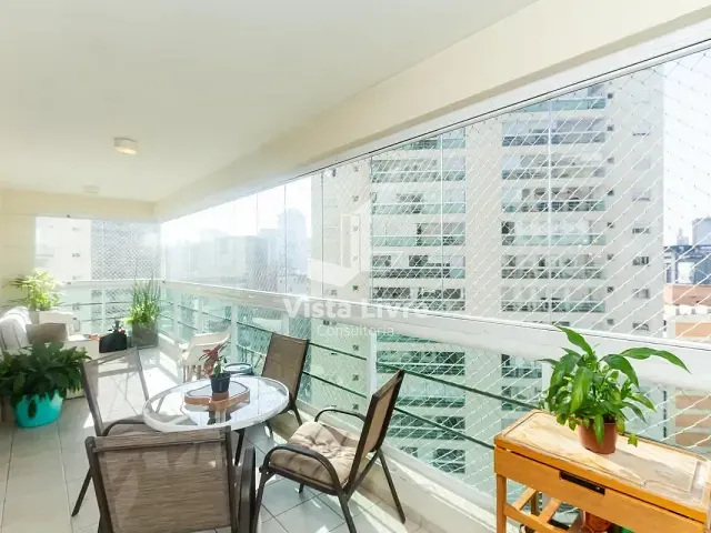 Apartamento com 139m² 3 quartos e 4 banheiros, à venda, no bairro Vila Olímpia em São Paulo