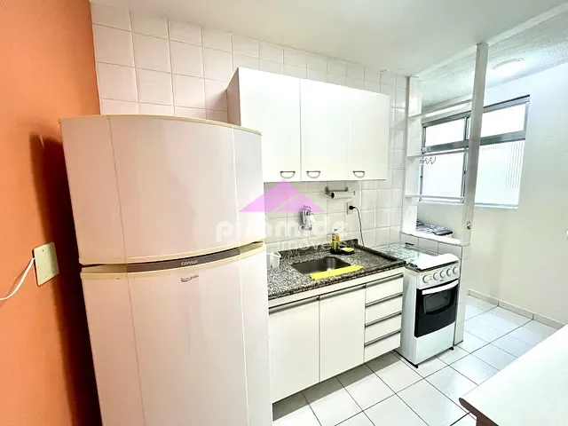 Apartamento 2 quartos e 1 banheiro, para alugar, no bairro Martim de Sá em Caraguatatuba