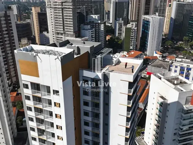 Apartamento com 32m² 1 quarto e 1 banheiro, à venda, no bairro Pinheiros em São Paulo