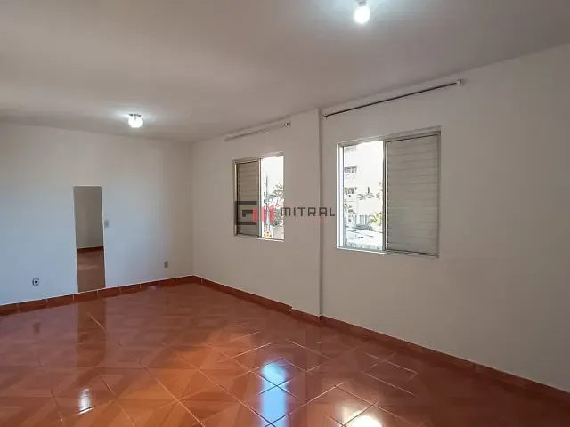 Apartamento com 55m² 1 quarto e 1 banheiro, para alugar, no bairro Centro em Londrina