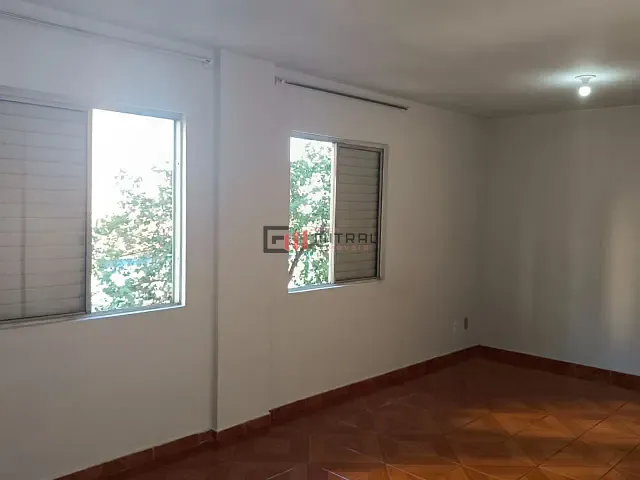 Apartamento com 55m² 1 quarto e 1 banheiro, para alugar, no bairro Centro em Londrina