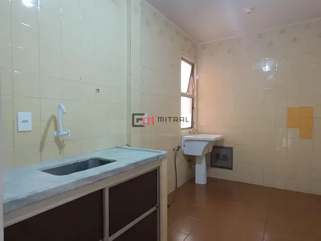 Apartamento com 55m² 1 quarto e 1 banheiro, para alugar, no bairro Centro em Londrina