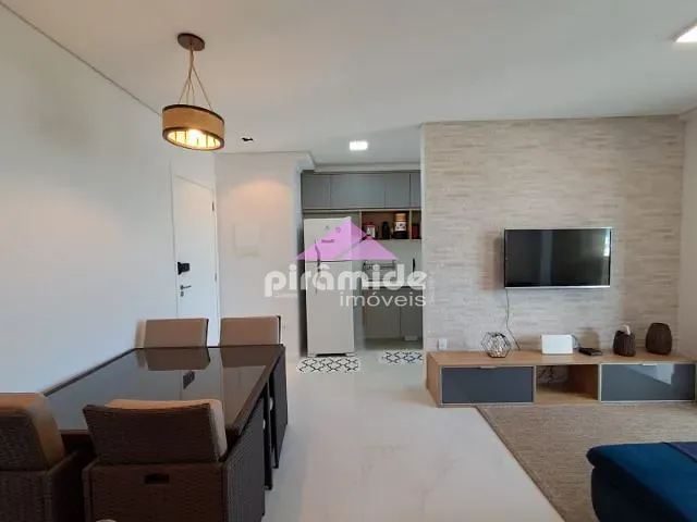 Apartamento 2 quartos e 2 banheiros, à venda ou para alugar, no bairro Martim de Sá em Caraguatatuba