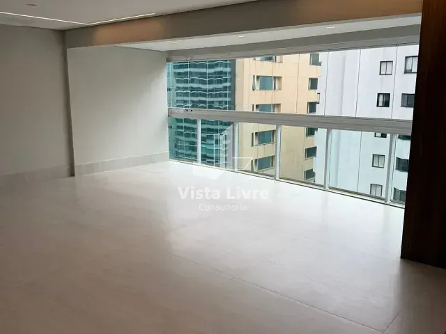 Apartamento com 124m² 3 quartos e 4 banheiros, à venda, no bairro Vila Olímpia em São Paulo