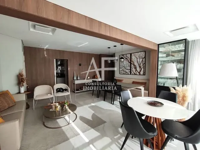 Apartamento com 105m² 2 quartos e 4 banheiros, à venda ou para alugar, no bairro Centro em Taubaté