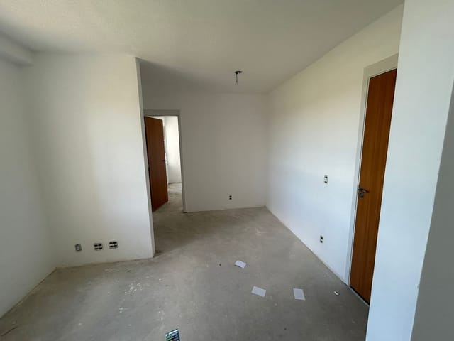 Apartamento 2 quartos e 1 banheiro, à venda, no bairro Parque Flamboyant II em Campos dos Goytacazes