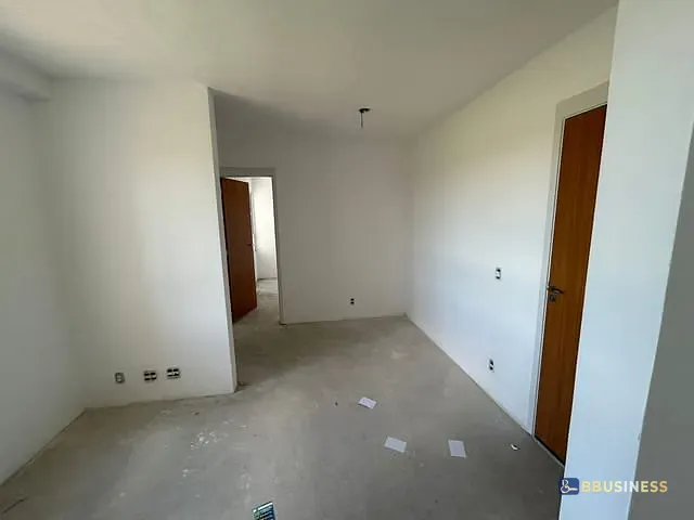 Apartamento 2 quartos e 1 banheiro, à venda, no bairro Parque Flamboyant II em Campos dos Goytacazes