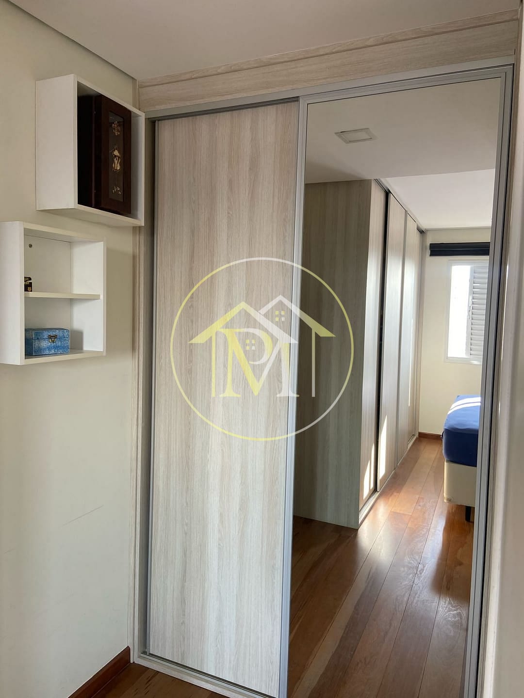 Apartamento à venda com 3 quartos, 127m² - Foto 4