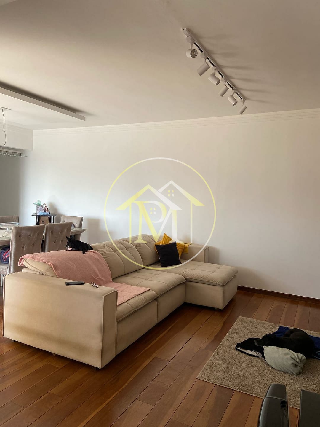 Apartamento à venda com 3 quartos, 127m² - Foto 2
