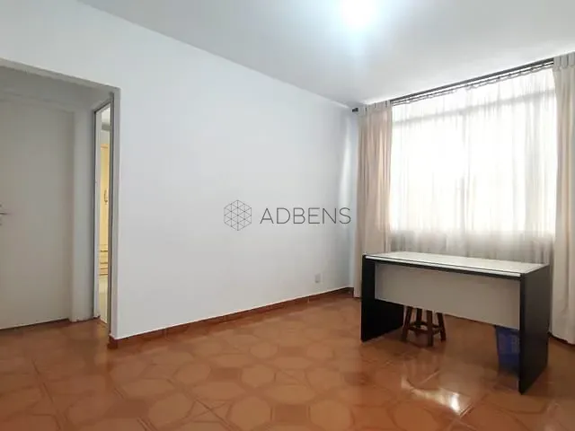 Apartamento 1 quarto e 1 banheiro, à venda, no bairro República em São Paulo