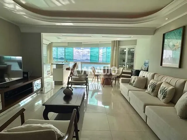 Apartamento 3 quartos e 4 banheiros, à venda, no bairro Frente Mar em Balneário Camboriú