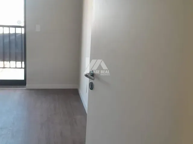 Apartamento 2 quartos e 1 banheiro, para alugar, no bairro Batel em Guarapuava