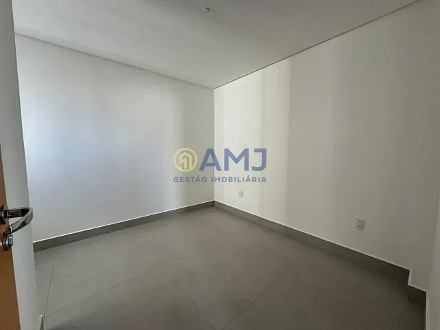 Apartamento 2 quartos e 2 banheiros, à venda, no bairro Vila Rosa em Goiânia