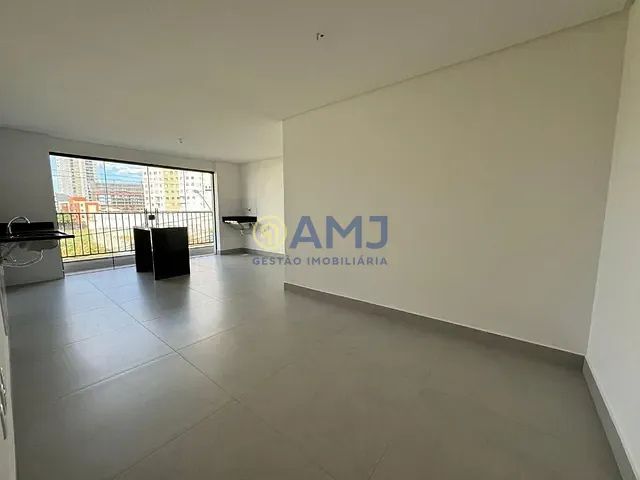Apartamento 2 quartos e 2 banheiros, à venda, no bairro Vila Rosa em Goiânia