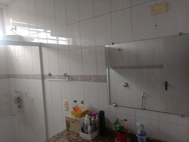 Apartamento com 143m² 3 quartos e 2 banheiros, à venda, no bairro Jardim Lilian em Londrina