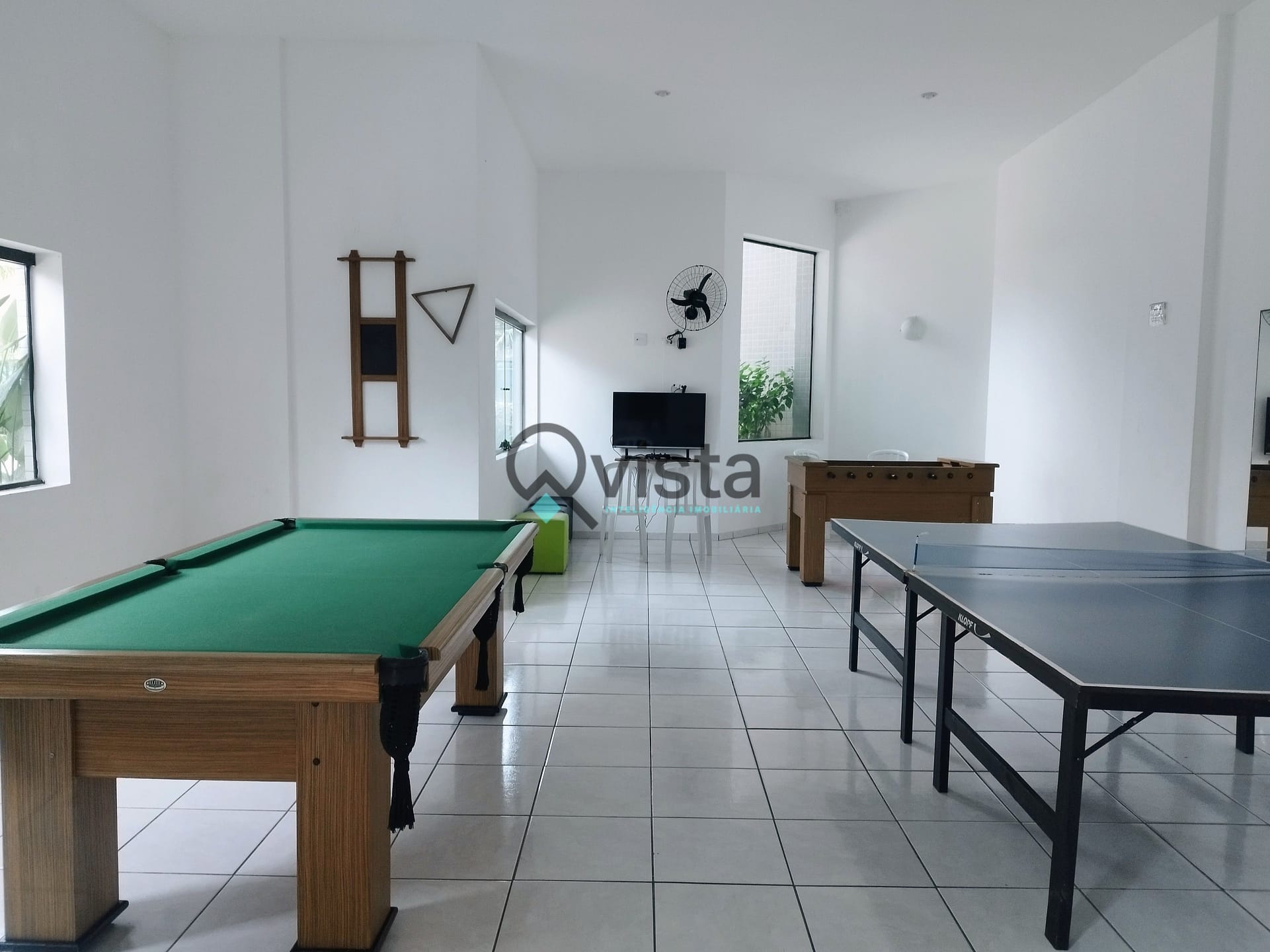 Apartamento à venda com 2 quartos, 77m² - Foto 28