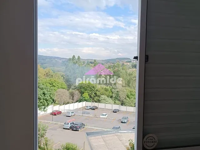 Apartamento 2 quartos e 1 banheiro, à venda, no bairro Bom Retiro em São José dos Campos